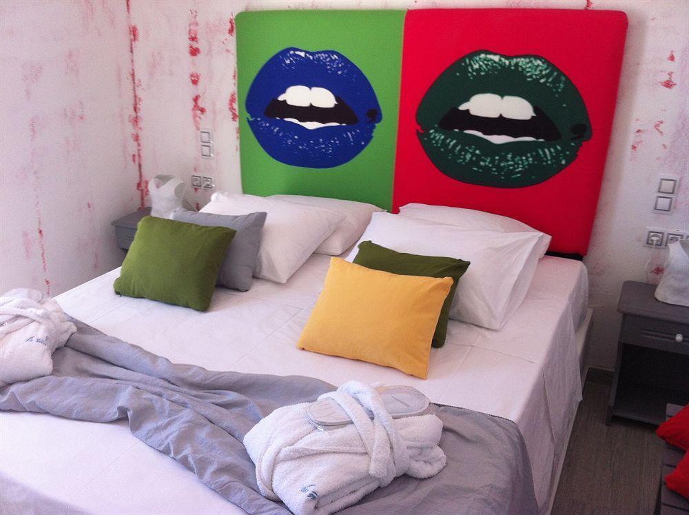 Beach Boutique Hotel Kamári Zimmer foto